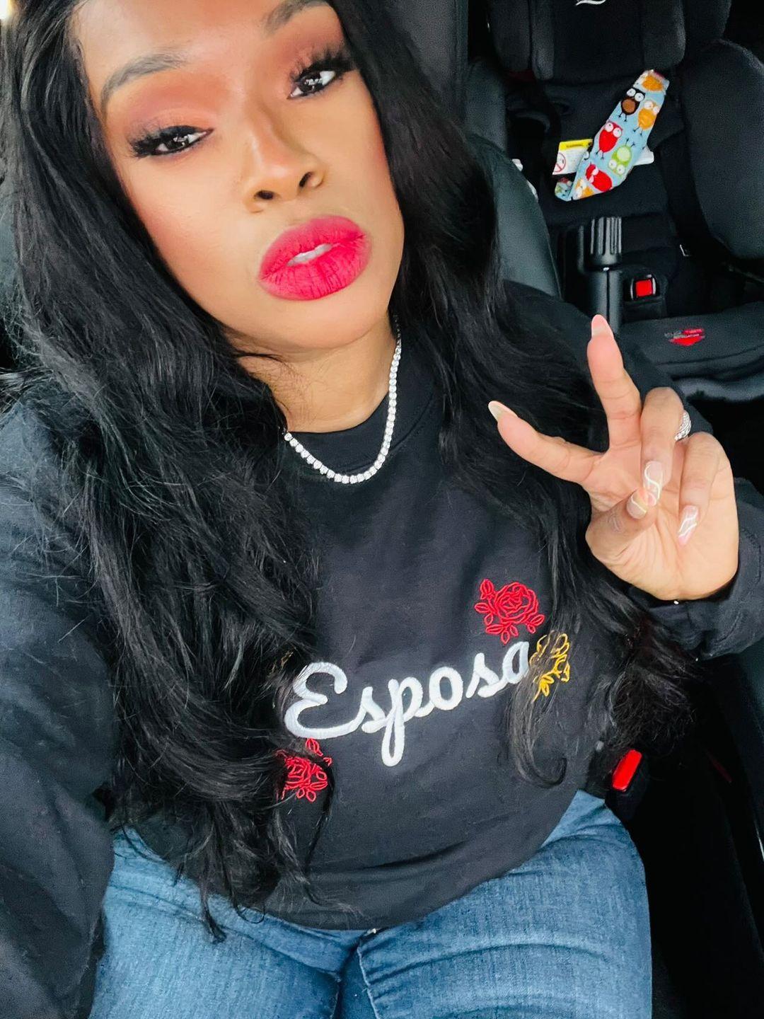 Esposa Unisex Sweatshirt